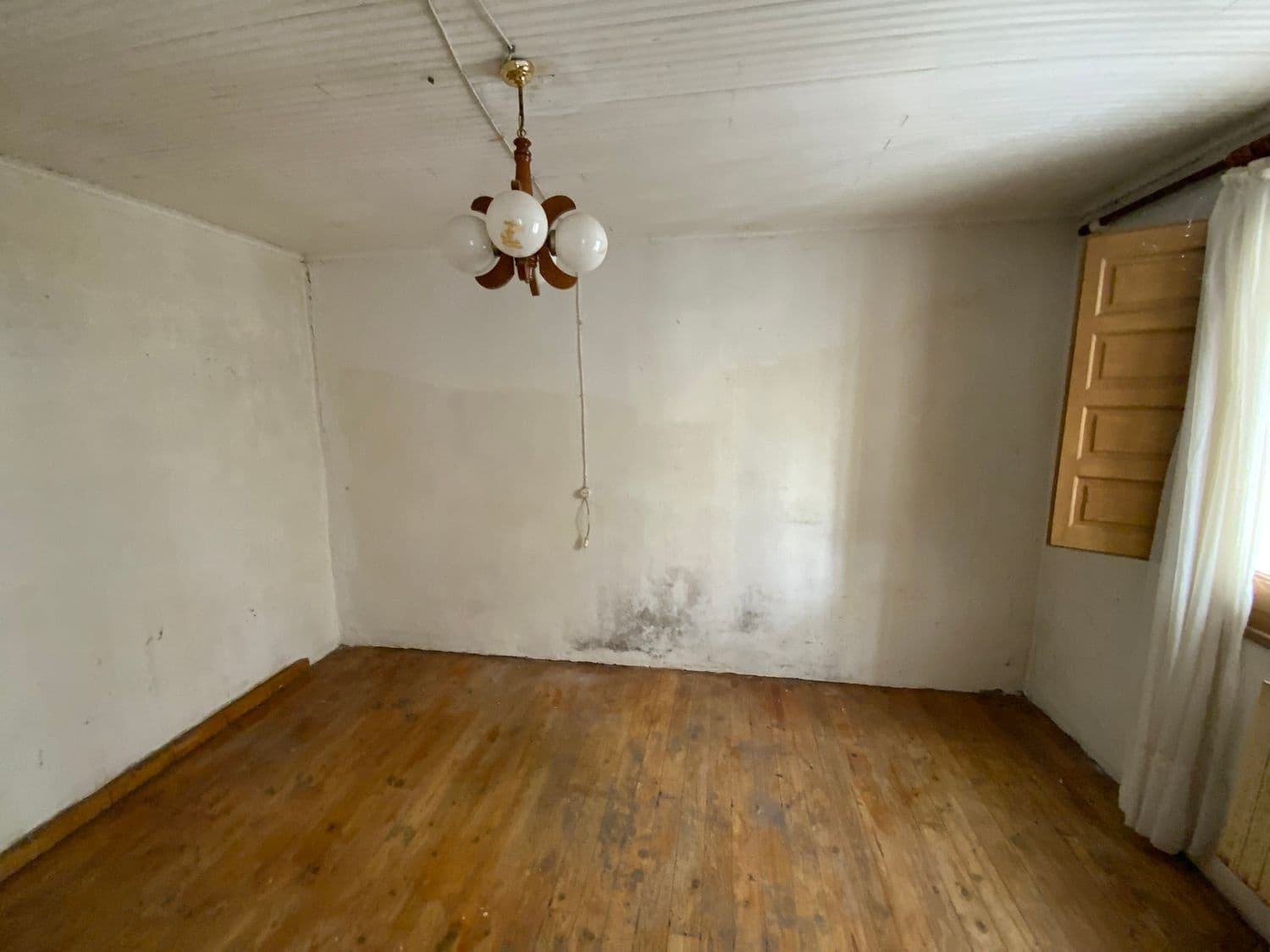 3 soveværelse Finca/Landehus til salg i Tineo med garage - € 240.000 (Ref: 9439526)