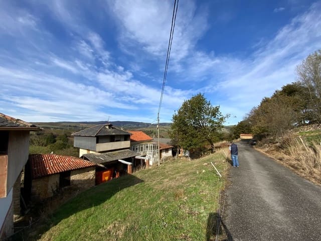 3 camera da letto Finca/Casa di Campagna in vendita in Tineo con garage - 240.000 € (Rif: 9439526)