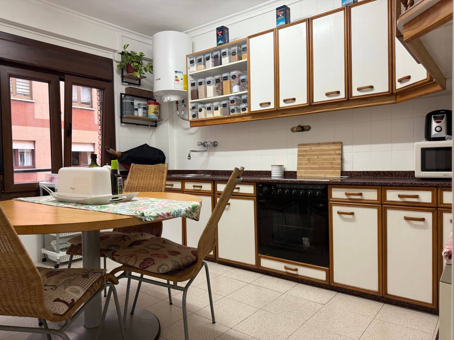 3 soverom Leilighet til salgs i Gijon med garasje - € 148 000 (Ref: 9441274)