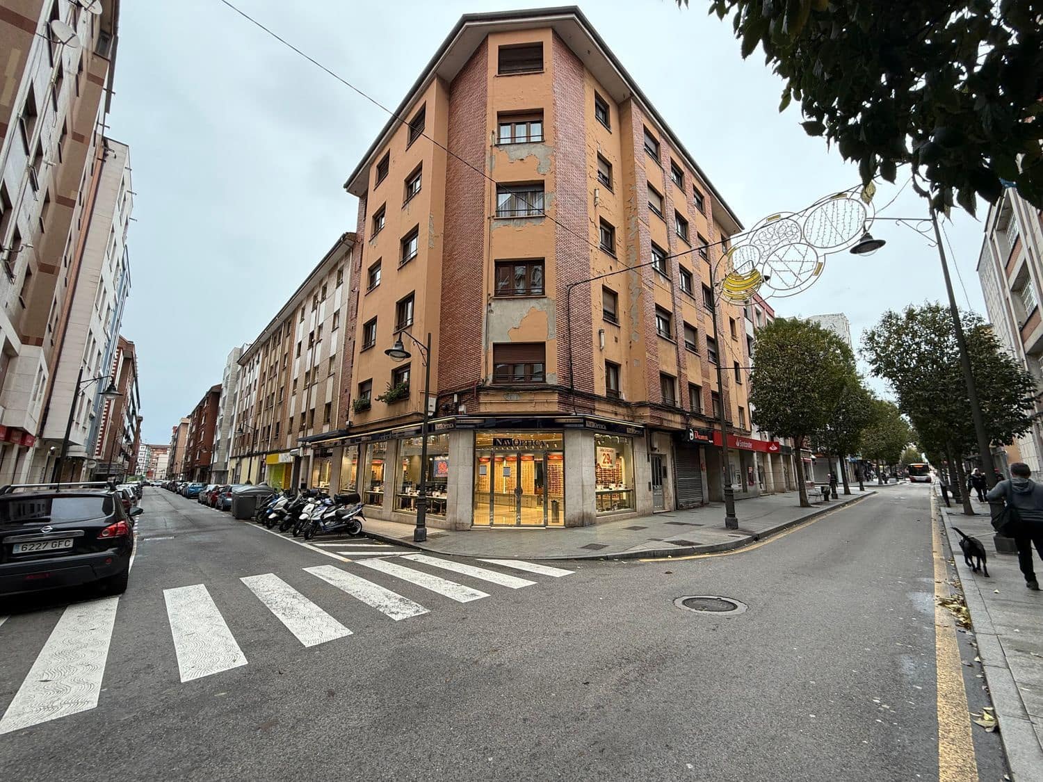 3 soverom Leilighet til salgs i Gijon med garasje - € 148 000 (Ref: 9441274)