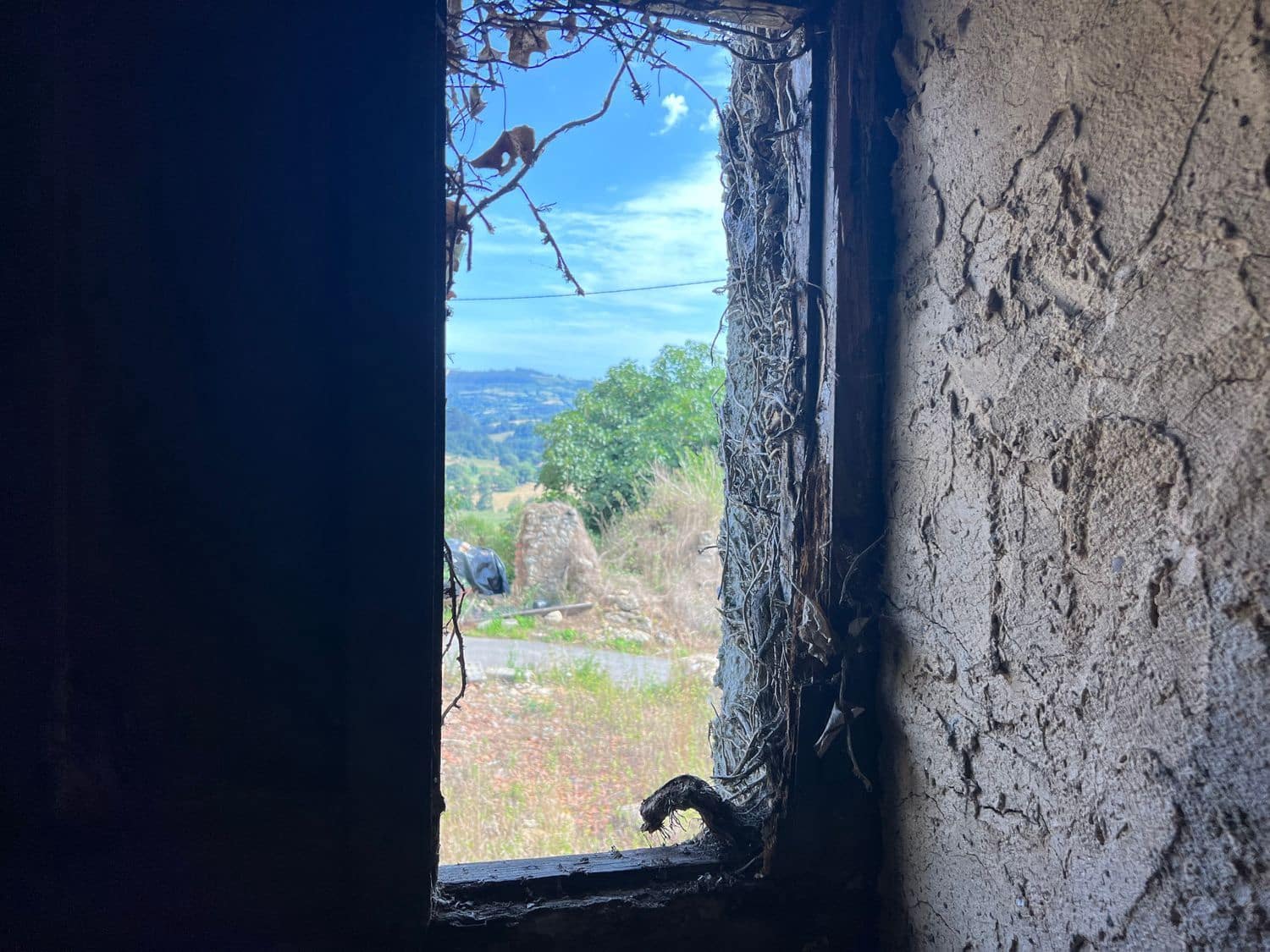 5 slaapkamer Finca/Landhuis te koop in Nava met garage - € 35.000 (Ref: 9441275)