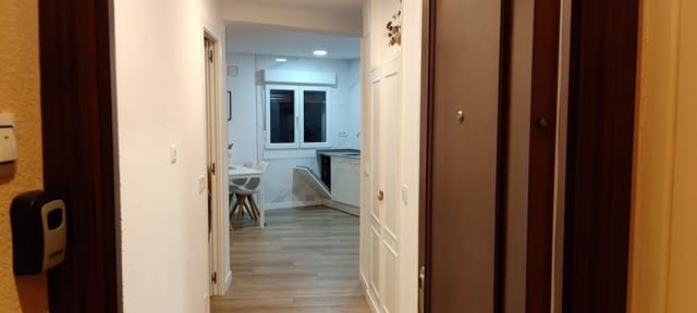 2 sypialnia Apartament do wynajęcia w Centro Urbano, Gijón z garażem - 825 € (Ref: 9441679)