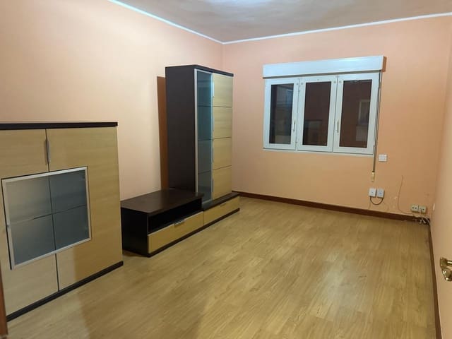 3 soveværelse Lejlighed til salg i Centro Urbano, Gijón med garage - € 154.500 (Ref: 9448835)