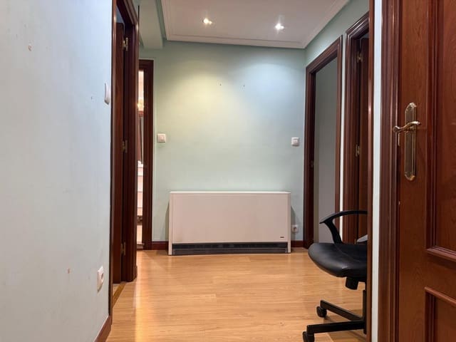 3 soveværelse Lejlighed til salg i Centro Urbano, Gijón med garage - € 154.500 (Ref: 9448835)