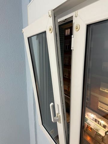 3 soveværelse Lejlighed til salg i Centro Urbano, Gijón med garage - € 154.500 (Ref: 9448835)