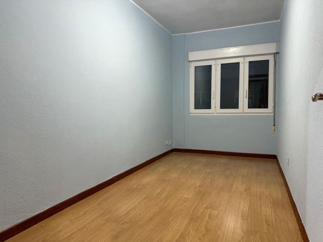 3 soveværelse Lejlighed til salg i Centro Urbano, Gijón med garage - € 154.500 (Ref: 9448835)