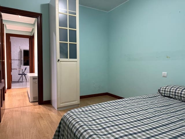 3 soveværelse Lejlighed til salg i Centro Urbano, Gijón med garage - € 154.500 (Ref: 9448835)