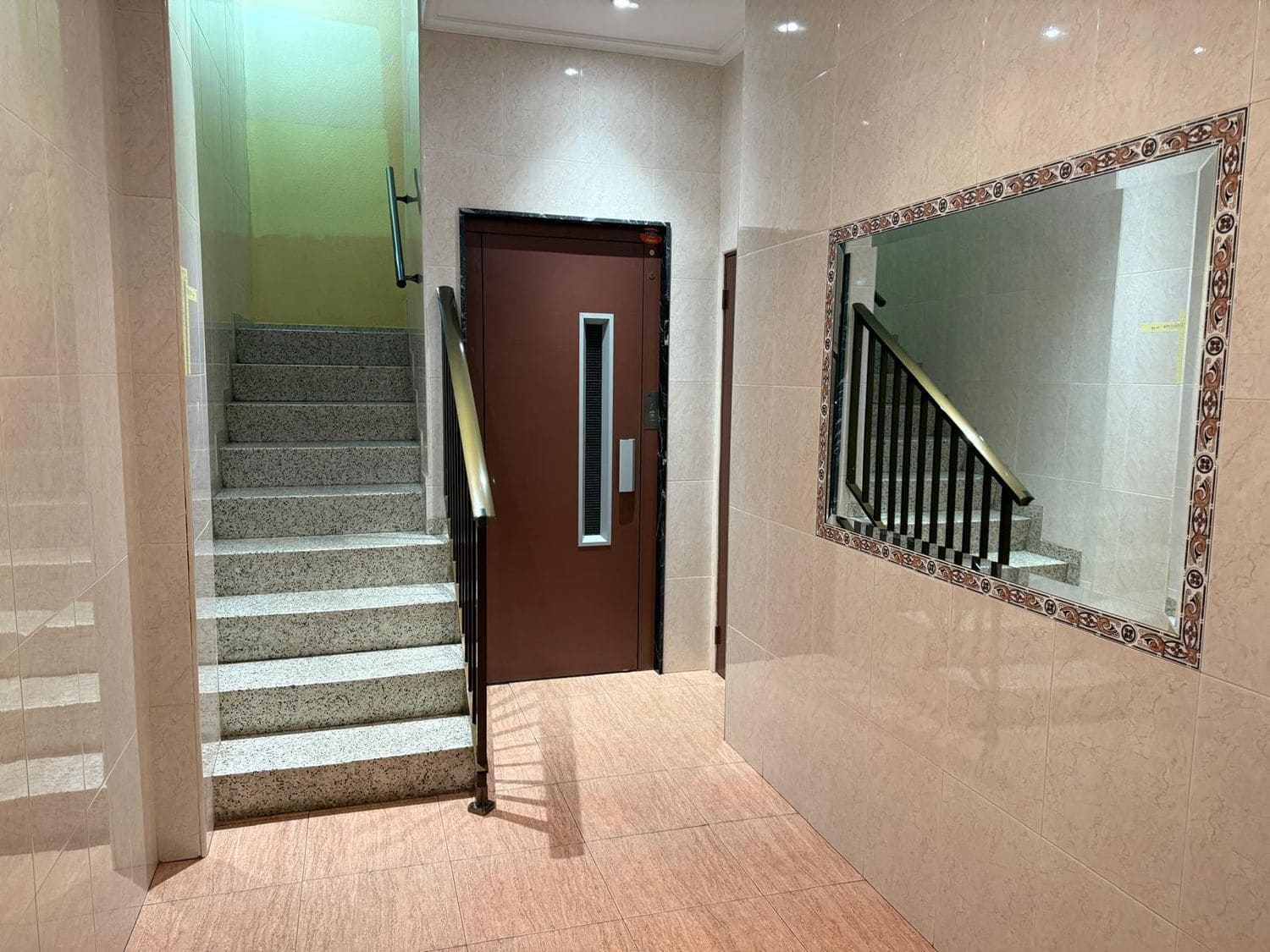 3 soveværelse Lejlighed til salg i Gijon med garage - € 154.500 (Ref: 9448835)