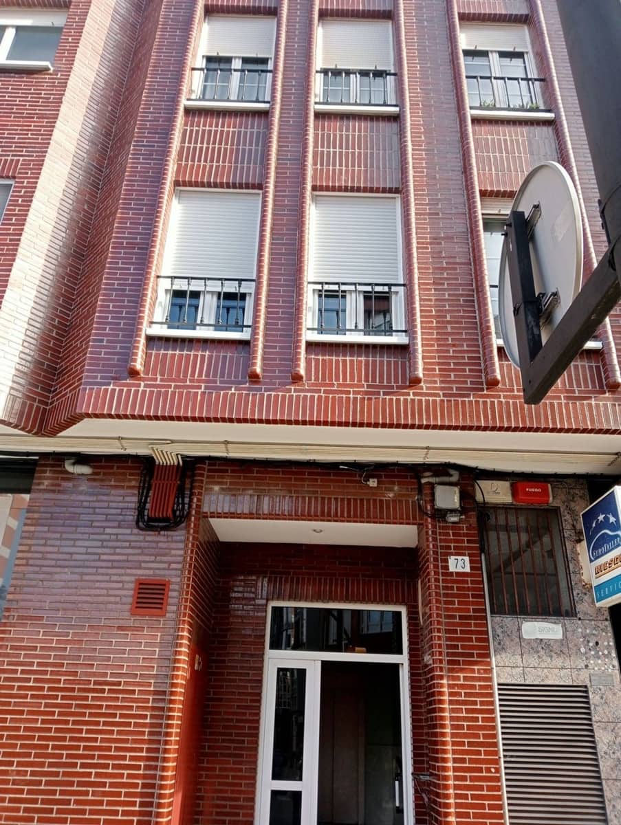 2 slaapkamer Appartement te koop in Gijon met garage - € 198.000 (Ref: 9448836)