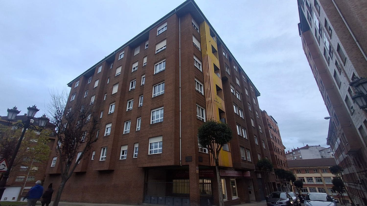 2 soverom Leilighet til salgs i Oviedo med garasje - € 165 000 (Ref: 9450099)