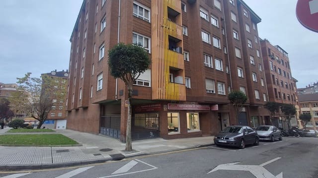 2 soverom Leilighet til salgs i Centro Urbano, Oviedo med garasje - € 165 000 (Ref: 9450099)