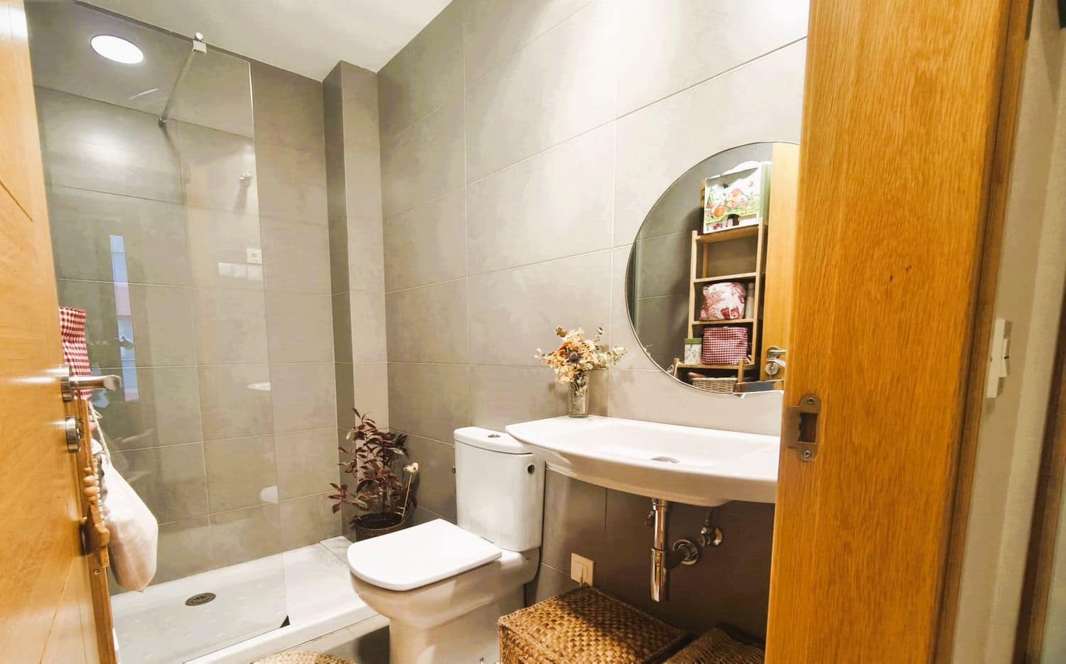 2 soveværelse Lejlighed til salg i Gijon med garage - € 425.000 (Ref: 9451836)