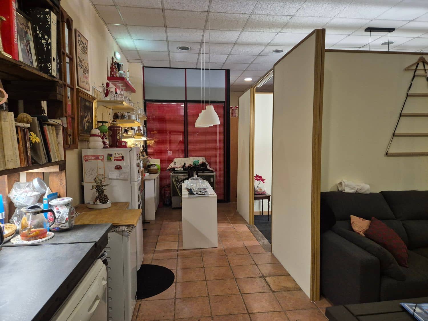 Kommersiell att hyra i Gijon - 1 200 € (Ref: 9451838)