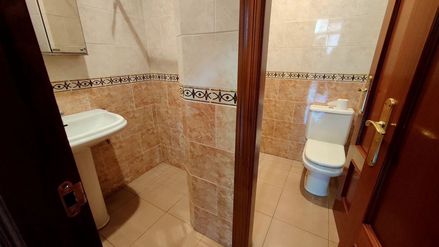 Komercyjne na sprzedaż w Aller - 57 000 € (Ref: 9451839)