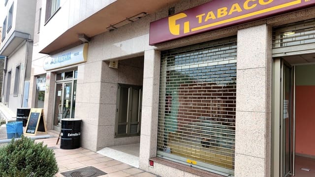 Local Commercial à vendre à Aller - 57 000 € (Ref: 9451839)