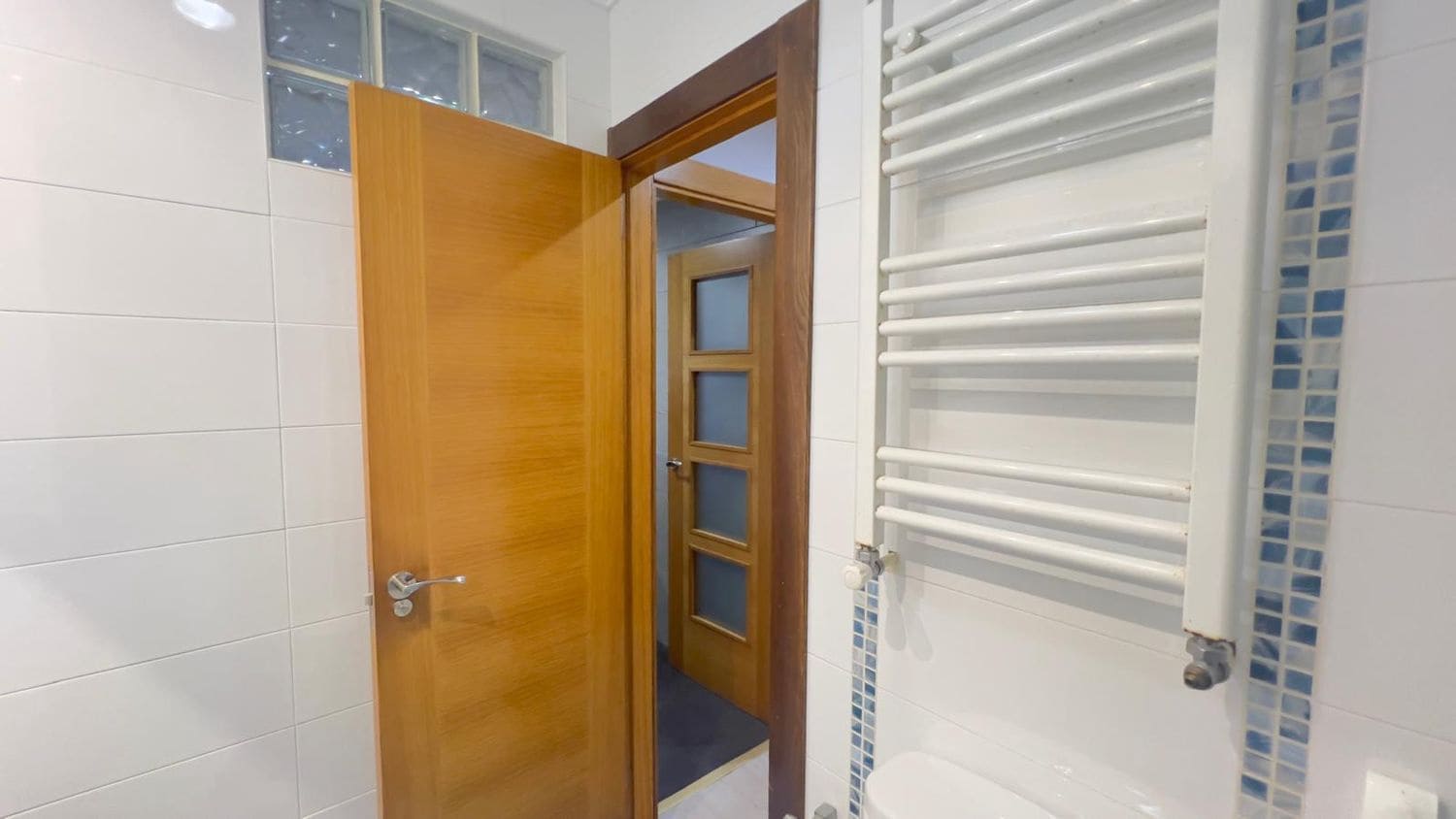 3 quarto Apartamento para arrendar em Gijon com garagem - 850 € (Ref: 9455743)