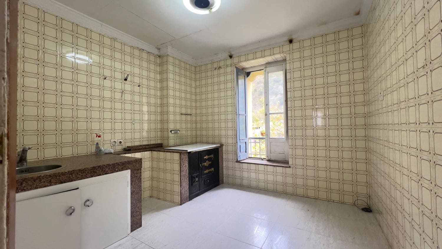 Apartamento de 3 habitaciones en Somiedo en venta con garaje - 153.000 € (Ref: 9455744)