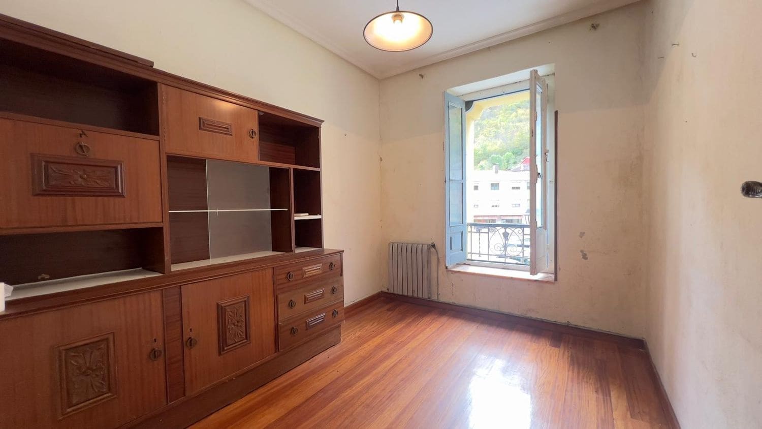 Apartamento de 3 habitaciones en Somiedo en venta con garaje - 153.000 € (Ref: 9455744)