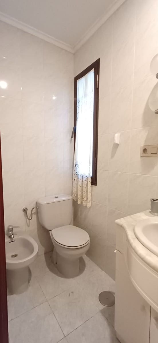 4 quarto Apartamento para venda em Mieres com garagem - 72 500 € (Ref: 9460961)