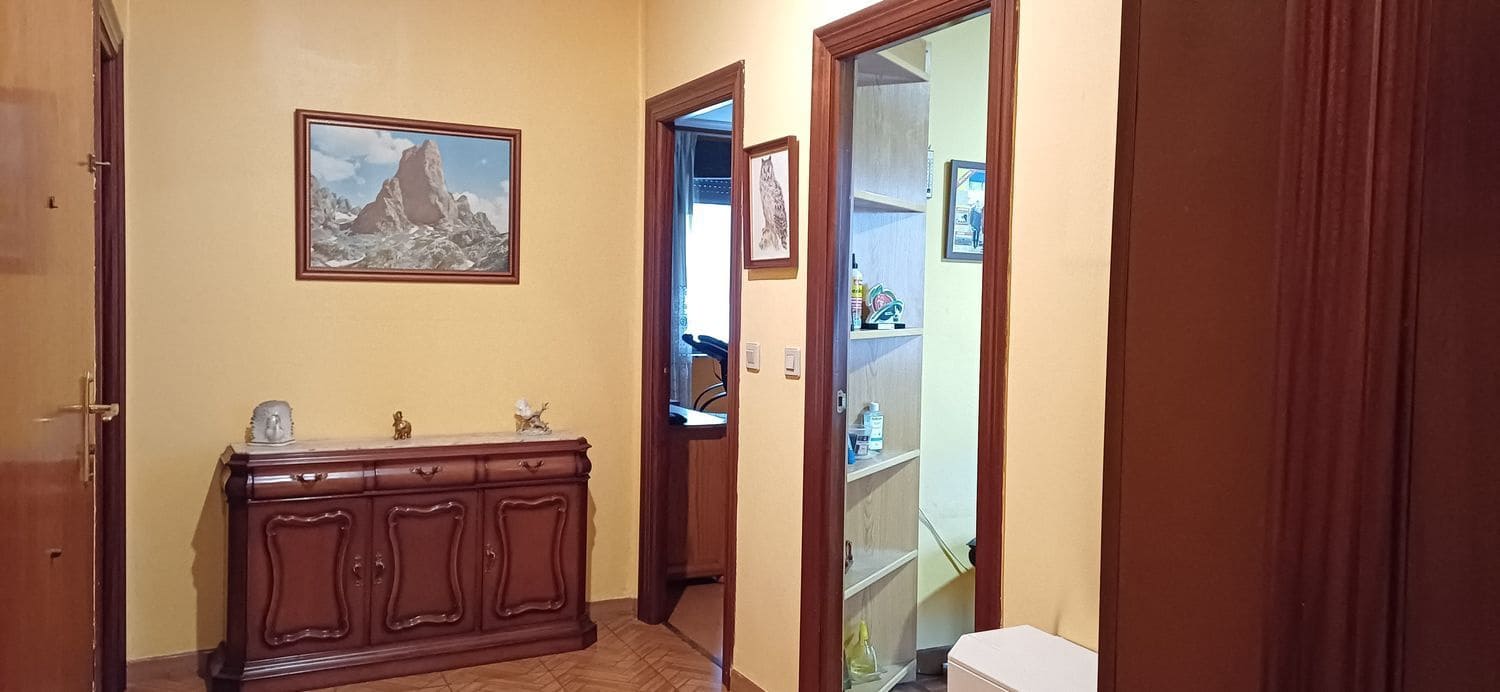 4 quarto Apartamento para venda em Mieres com garagem - 72 500 € (Ref: 9460961)