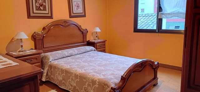 4 quarto Apartamento para venda em Mieres com garagem - 72 500 € (Ref: 9460961)