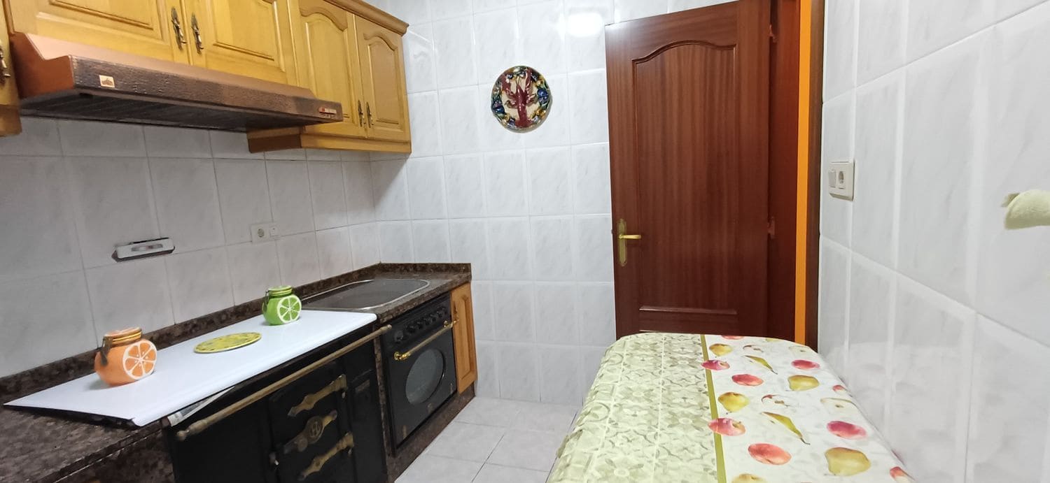 4 quarto Apartamento para venda em Mieres com garagem - 72 500 € (Ref: 9460961)