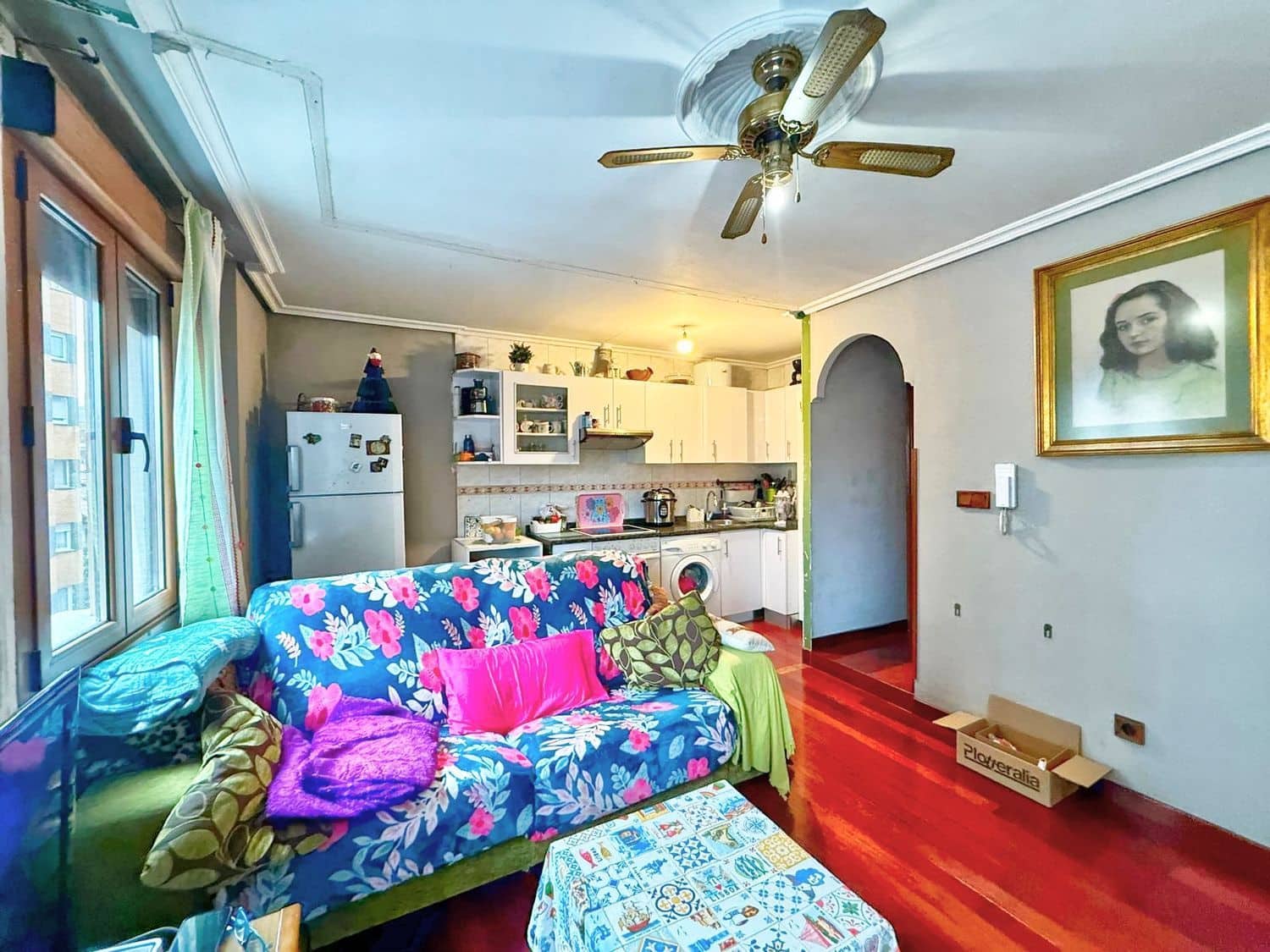 Apartamento de 2 habitaciones en Avilés en venta con garaje - 120.000 € (Ref: 9460962)