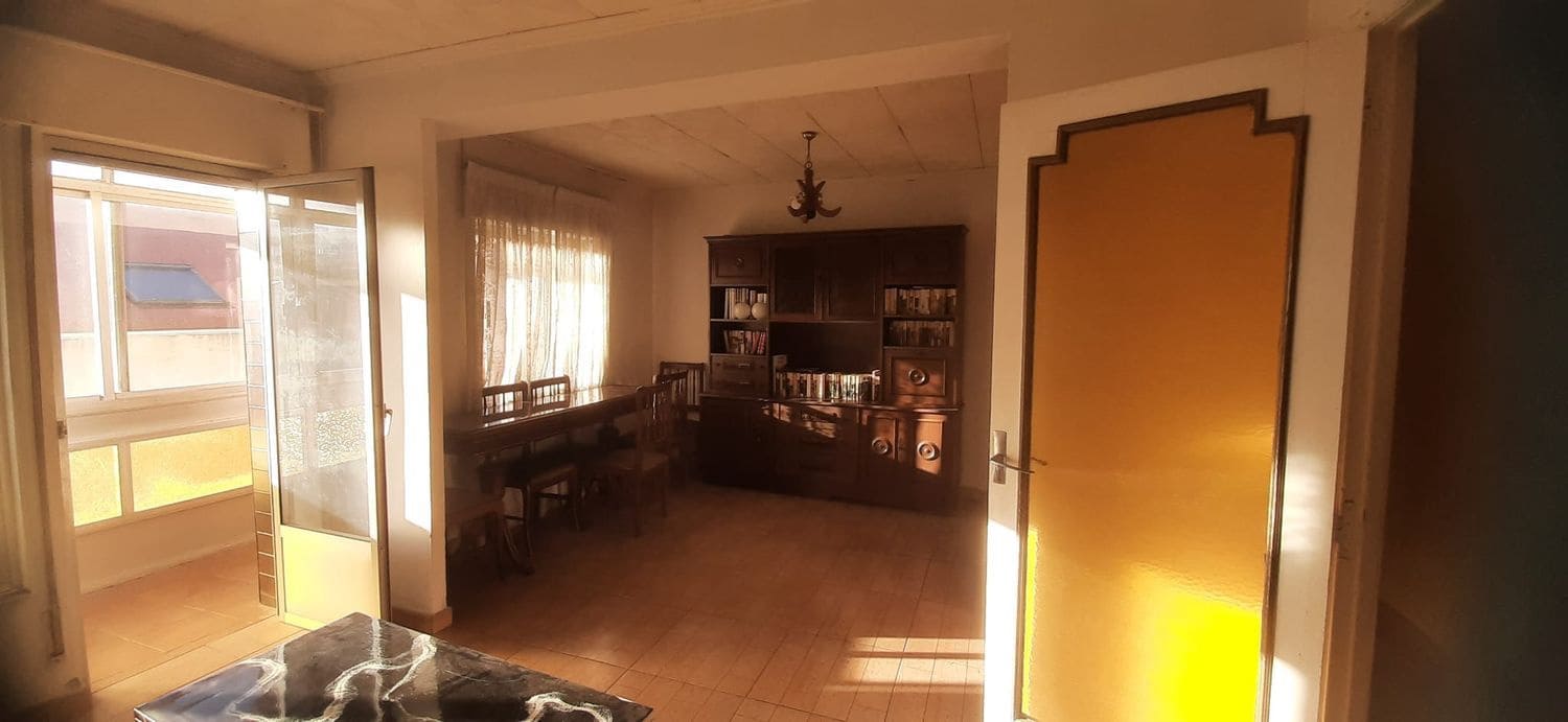 3 Zimmer Apartment zu verkaufen in Castrillon mit Garage - 150.000 € (Ref: 9460963)