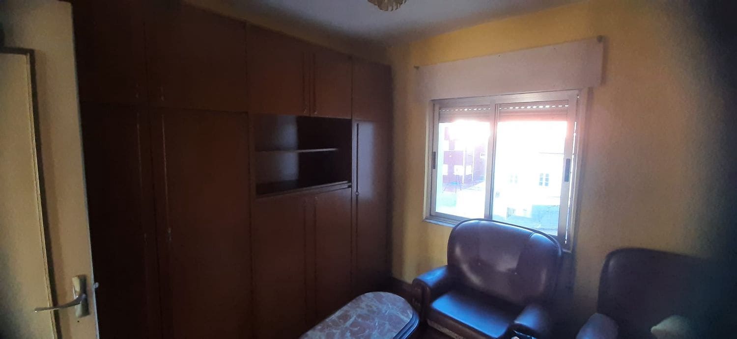 3 Zimmer Apartment zu verkaufen in Castrillon mit Garage - 150.000 € (Ref: 9460963)