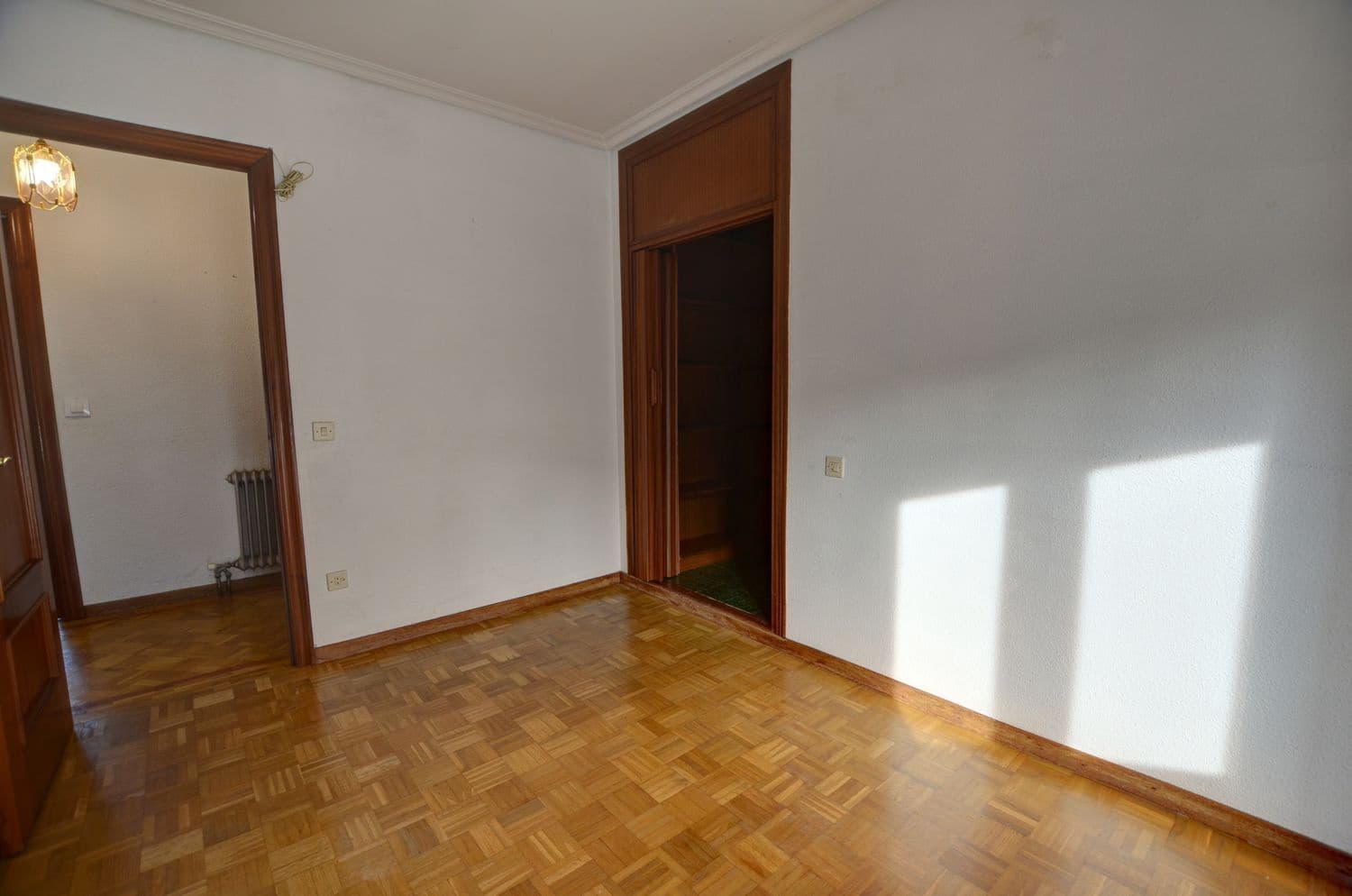 4 quarto Apartamento para venda em Castrillon com garagem - 227 000 € (Ref: 9460964)