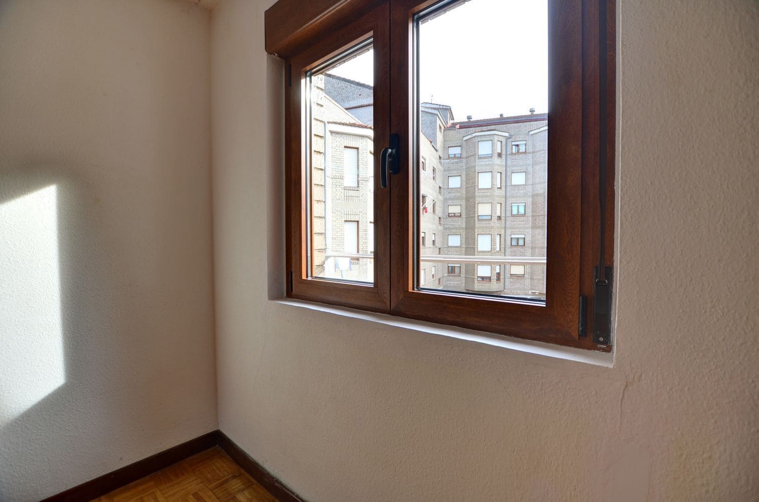 4 quarto Apartamento para venda em Castrillon com garagem - 227 000 € (Ref: 9460964)