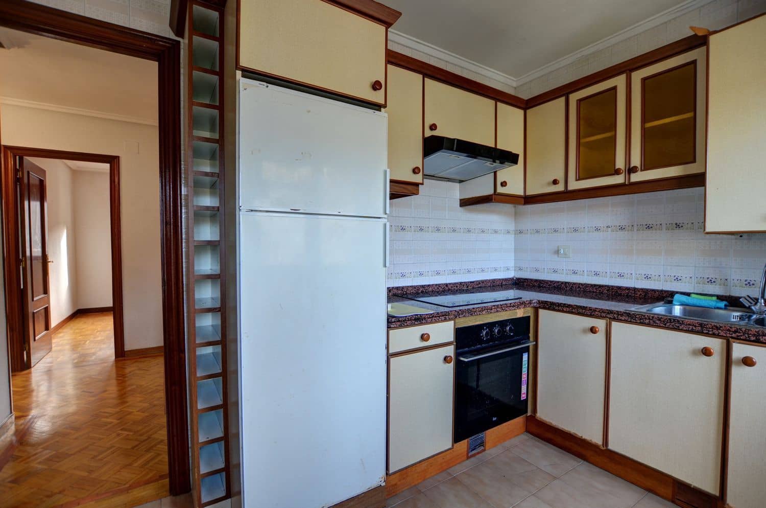 4 quarto Apartamento para venda em Castrillon com garagem - 227 000 € (Ref: 9460964)