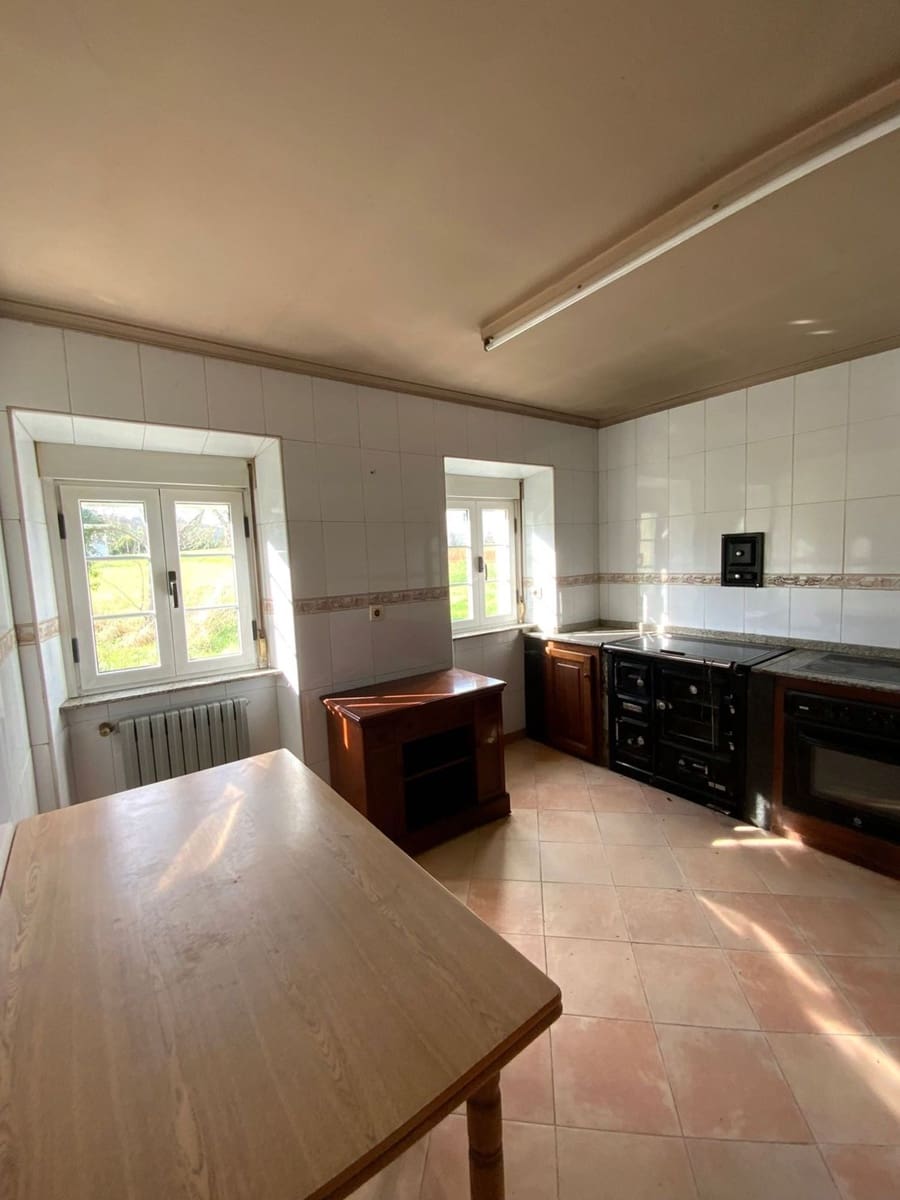 4 bedroom Finca/Country House for sale in Luarca with garage - € 240,000 (Ref: 9461137)