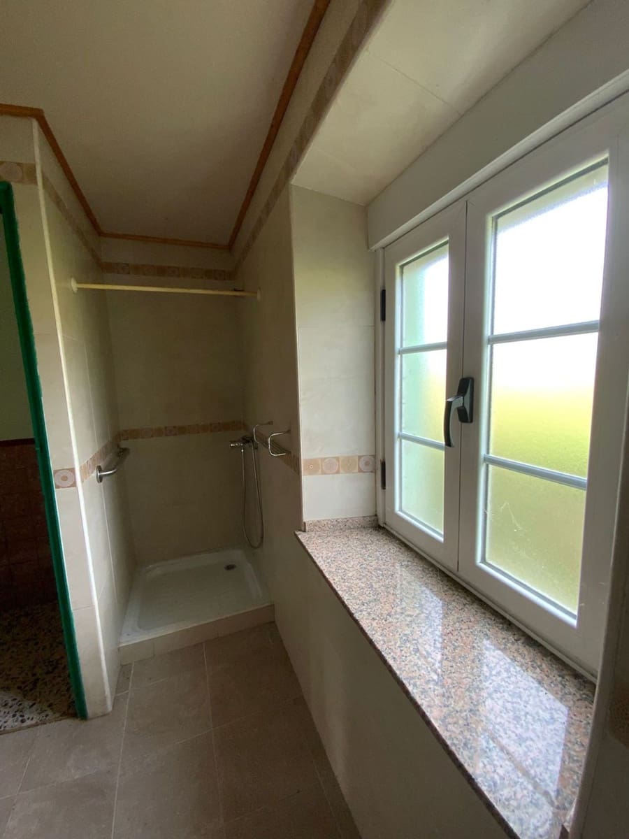 4 bedroom Finca/Country House for sale in Luarca with garage - € 240,000 (Ref: 9461137)