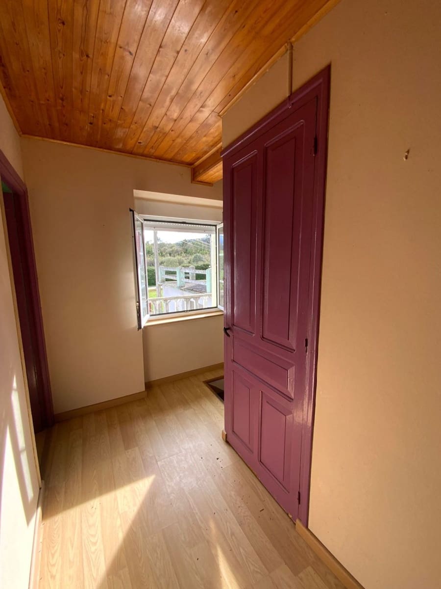 4 bedroom Finca/Country House for sale in Luarca with garage - € 240,000 (Ref: 9461137)