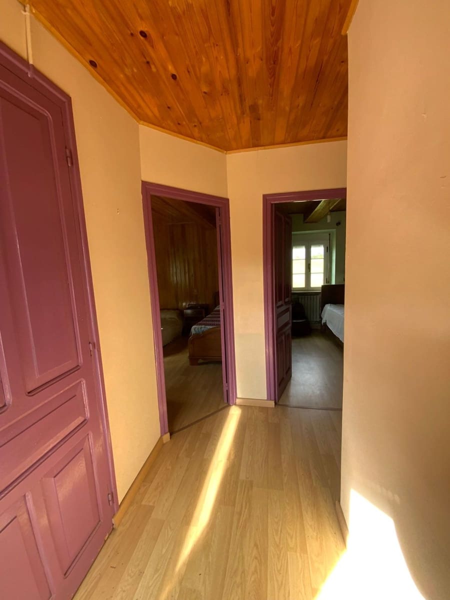 4 bedroom Finca/Country House for sale in Luarca with garage - € 240,000 (Ref: 9461137)