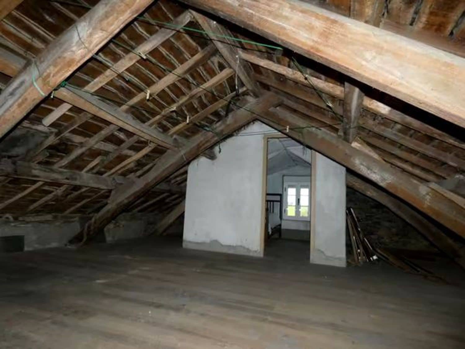 4 bedroom Finca/Country House for sale in Luarca with garage - € 240,000 (Ref: 9461137)