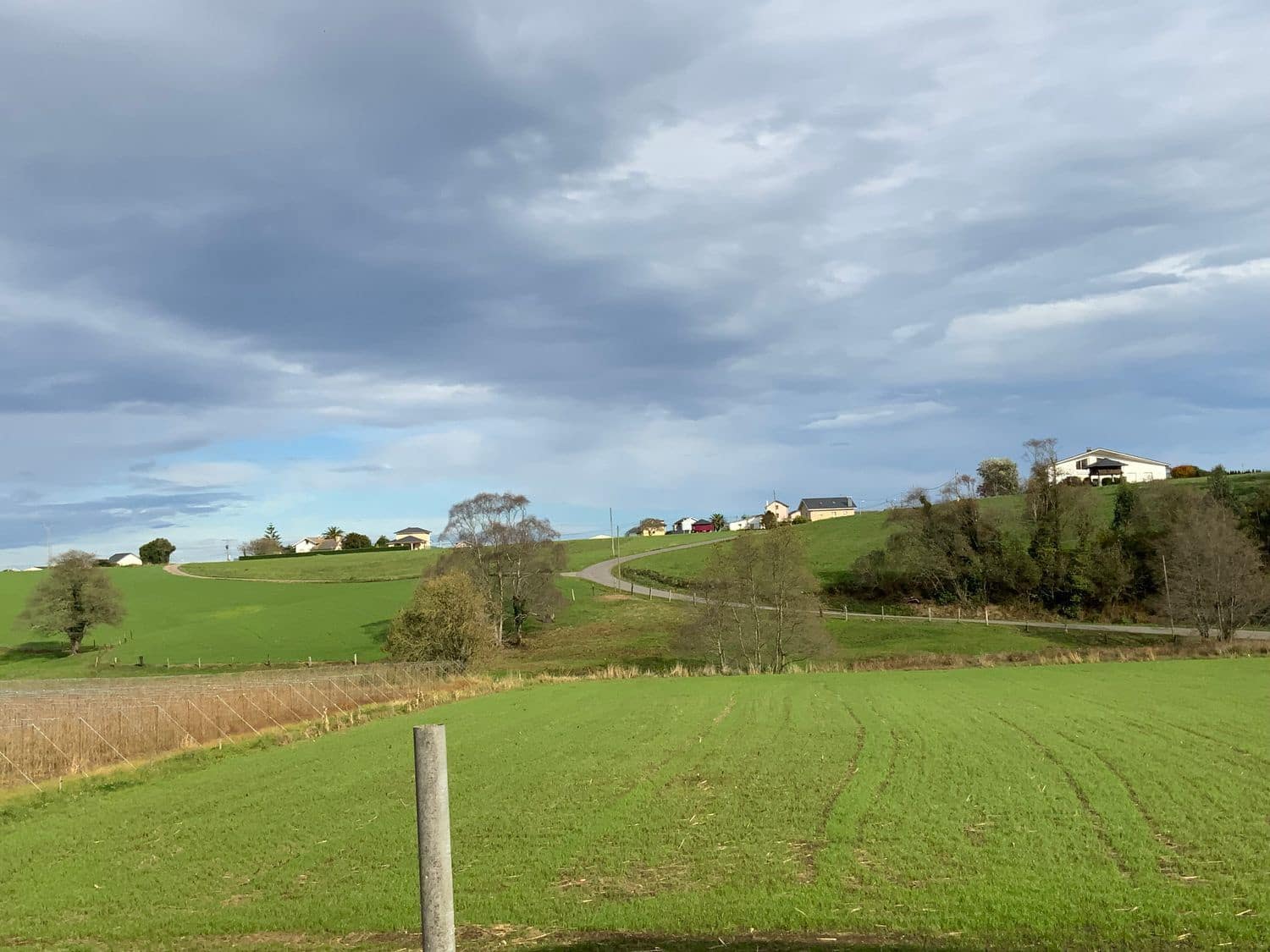 4 bedroom Finca/Country House for sale in Luarca with garage - € 240,000 (Ref: 9461137)