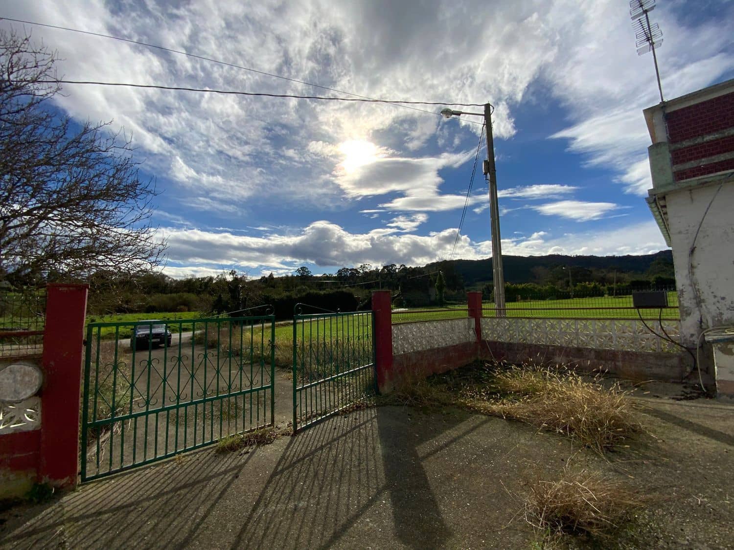 4 bedroom Finca/Country House for sale in Luarca with garage - € 240,000 (Ref: 9461137)