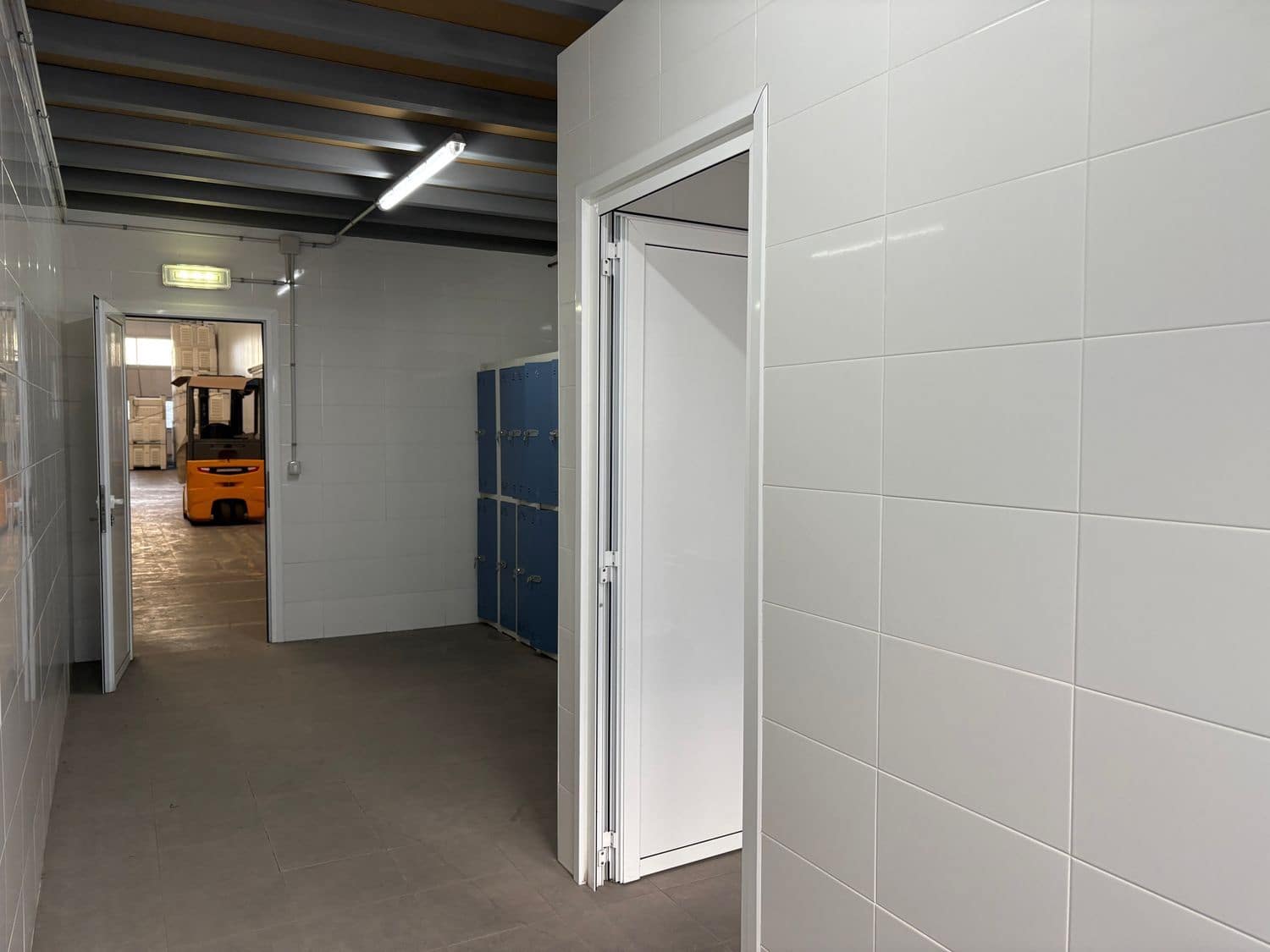 Local Commercial à vendre à Corvera de Asturias - 465 000 € (Ref: 9465237)