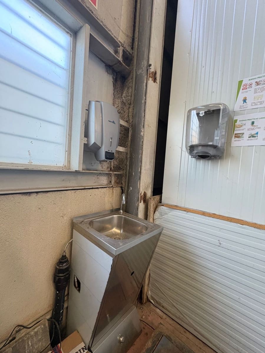 Local Commercial à vendre à Corvera de Asturias - 465 000 € (Ref: 9465237)