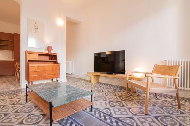 Apartamento de 2 habitaciones en Cortes, Madrid ciudad en alquiler con garaje - 2.600 € (Ref: 9465239)