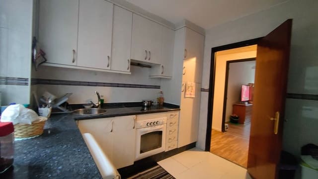 3 quarto Apartamento para venda em Centro Urbano, Gijón com garagem - 185 000 € (Ref: 9467958)