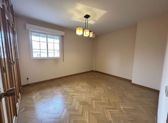 4 Zimmer Haus zu verkaufen in Las Rozas de Madrid mit Pool Garage - 890.000 € (Ref: 9467959)