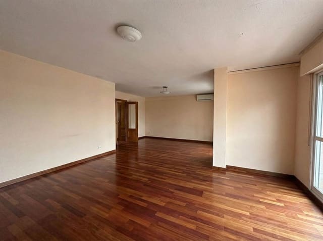 4 Zimmer Haus zu verkaufen in Las Rozas de Madrid mit Pool Garage - 890.000 € (Ref: 9467959)