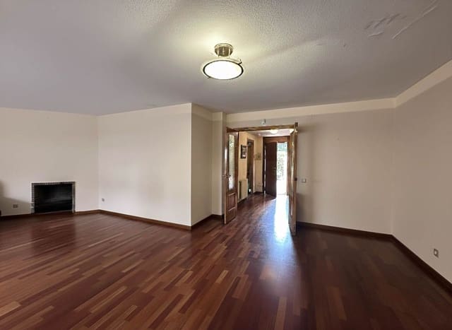 4 camera da letto Casa in vendita in Las Rozas de Madrid con piscina garage - 990.000 € (Rif: 9467959)