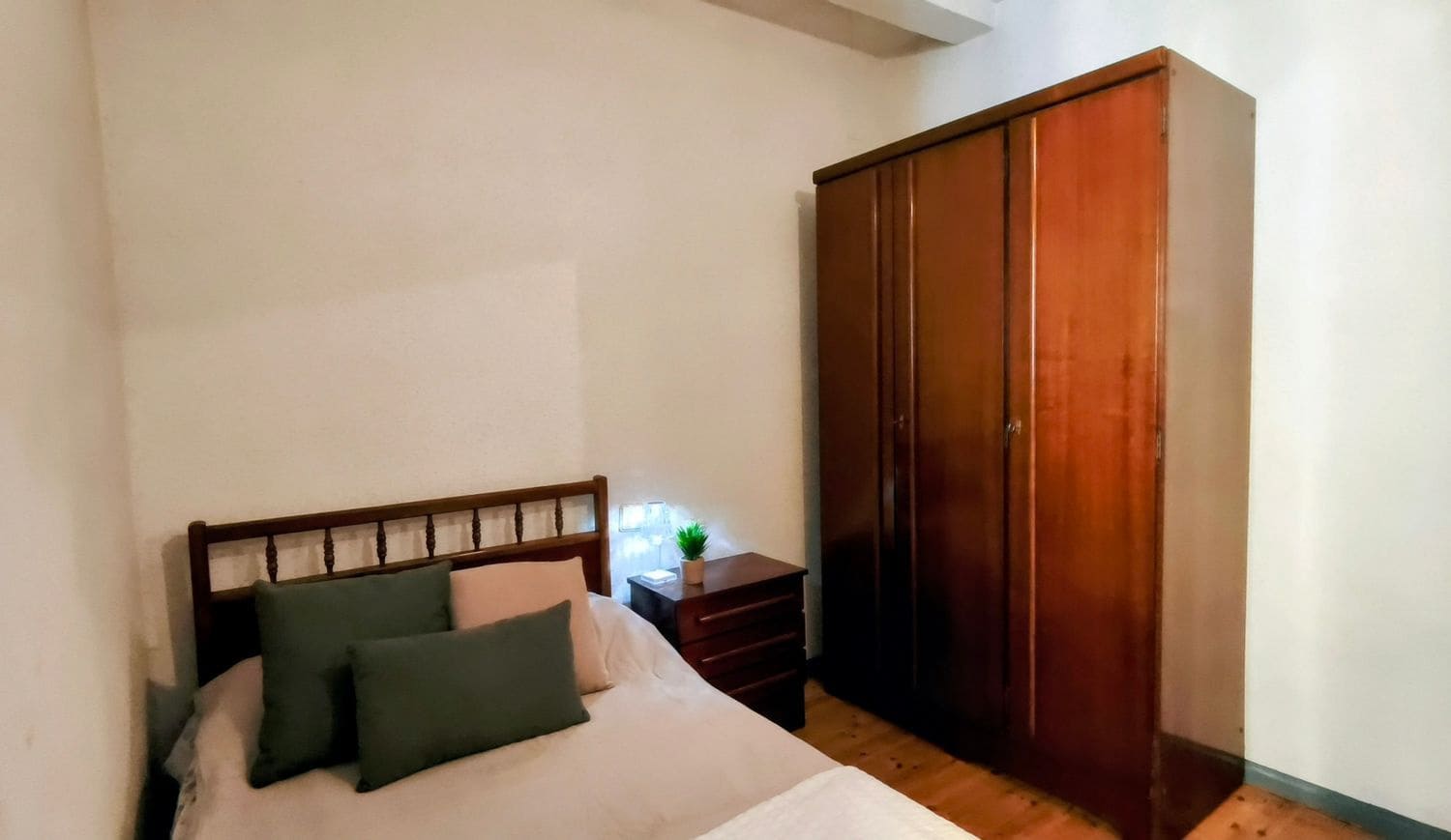 5 quarto Quinta/Casa Rural para venda em Quiros com garagem - 125 000 € (Ref: 9467960)