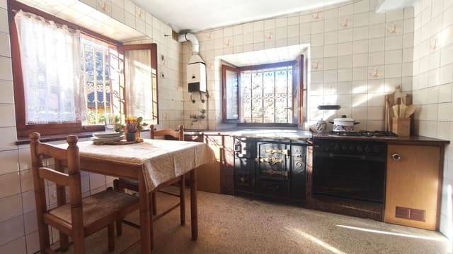 5 soverom Finca/Herregård til salgs i Quirós med garasje - € 125 000 (Ref: 9467960)