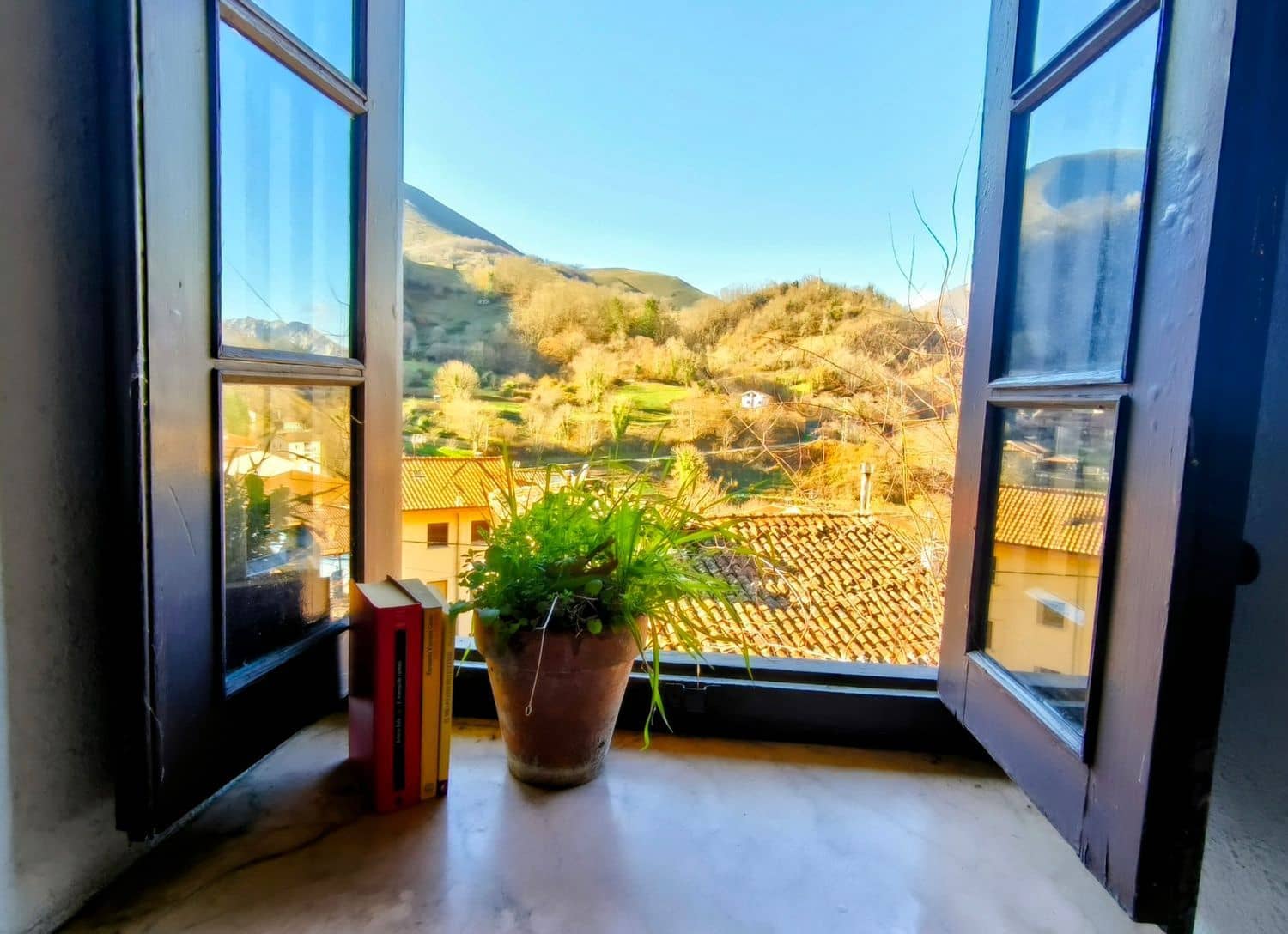 5 quarto Quinta/Casa Rural para venda em Quiros com garagem - 125 000 € (Ref: 9467960)