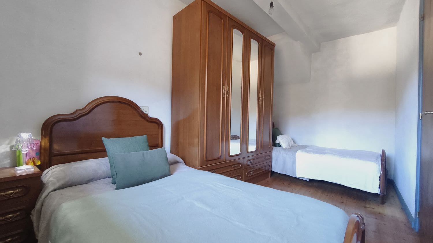 5 quarto Quinta/Casa Rural para venda em Quiros com garagem - 125 000 € (Ref: 9467960)